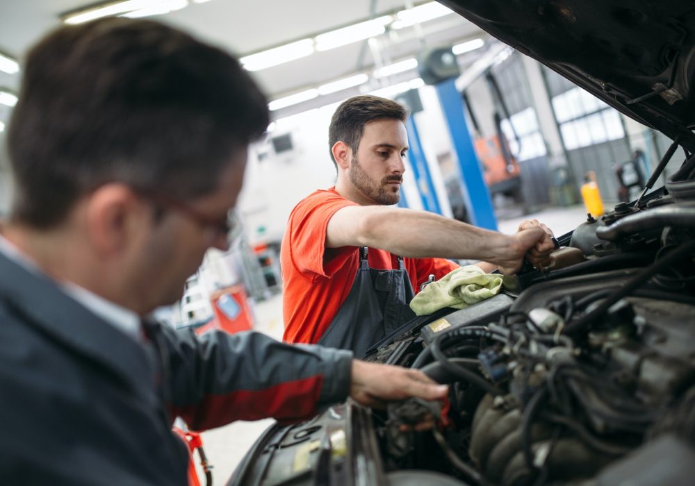 Battery Service | Roadside Seattle Service